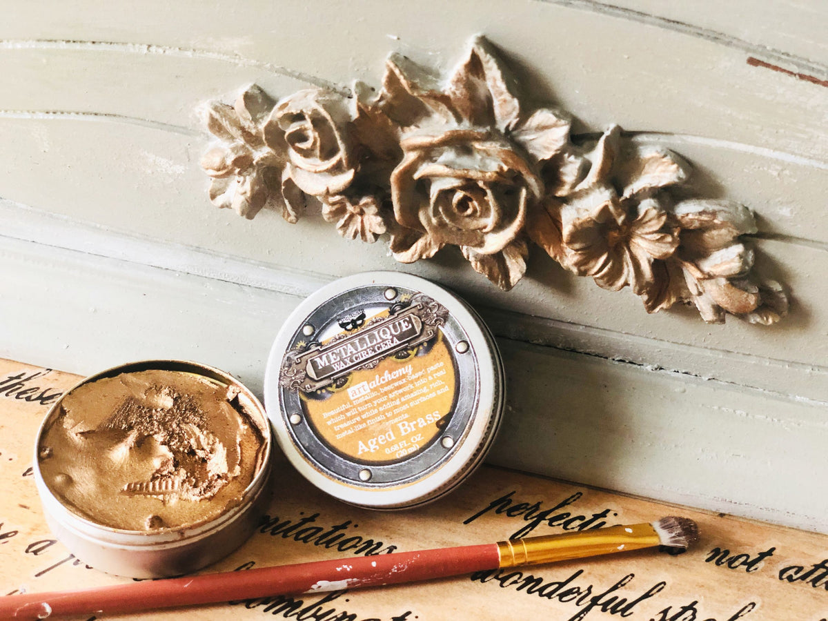 Art Alchemy Metallique Wax – Aged Brass – 0.68oz (20ml)